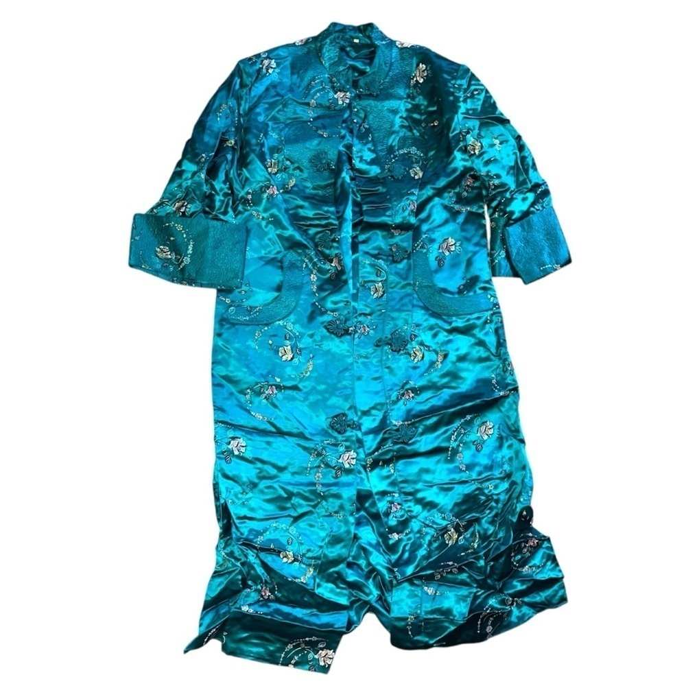 Vintage authentic 1970s silk kimono